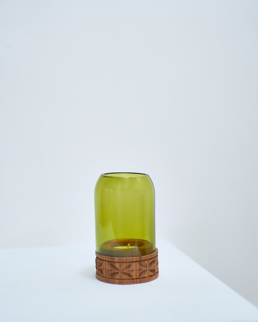 Upepo Tea Light Holder